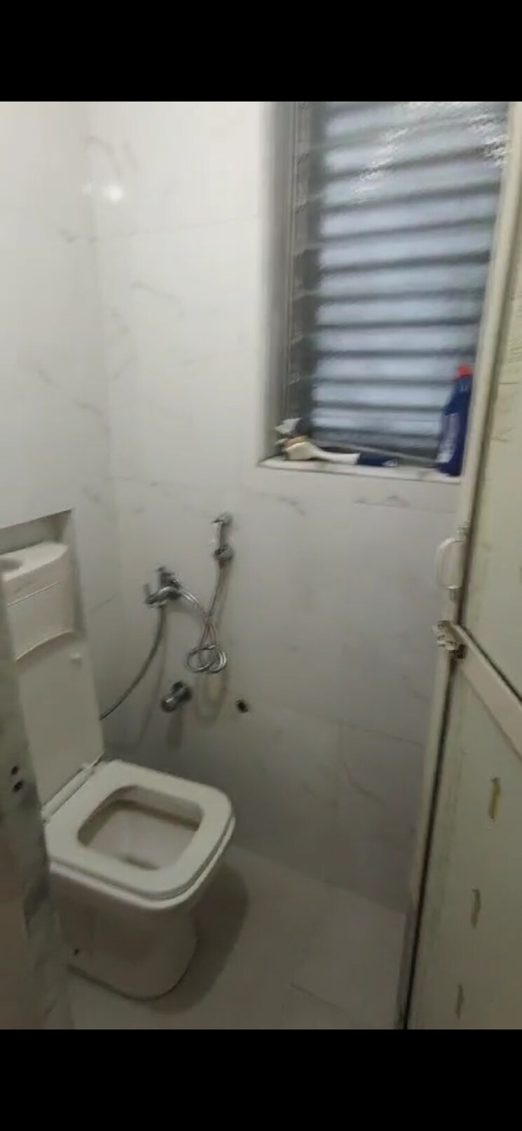 Bathroom, vasant-vihar-society 2 Bedroom 722 Sq.Ft. Apartment In Manpada Thane 7810950