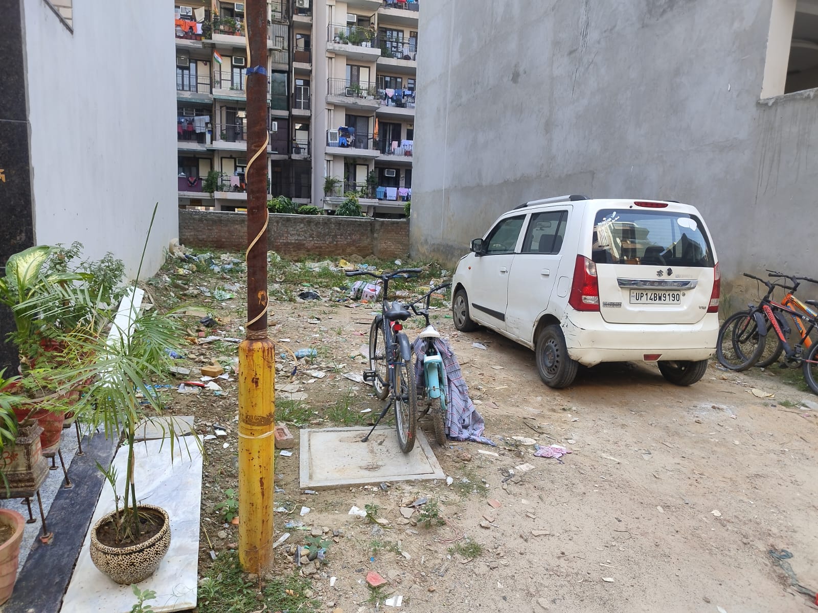 Plot For Sale in Nand Nikunj