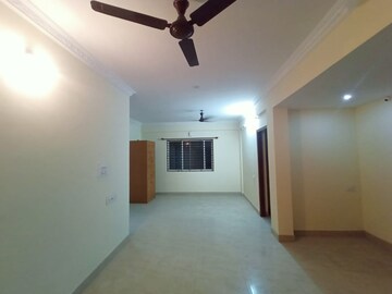 Room in 2 BHK Independent House at Murugesh Palya – for Rent