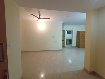 Room in 2 BHK Independent House at Murugesh Palya – for Rent
