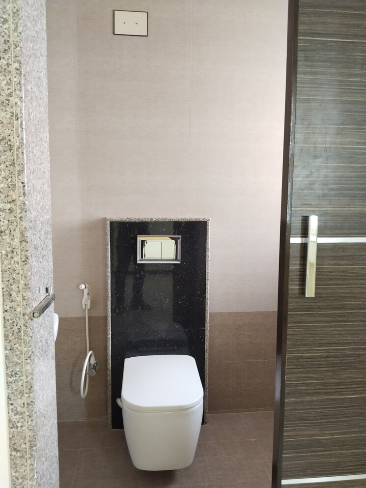 Attached Bathroom, baner 2 Bedroom 755 Sq.Ft. Apartment In Baner Pune 7811108