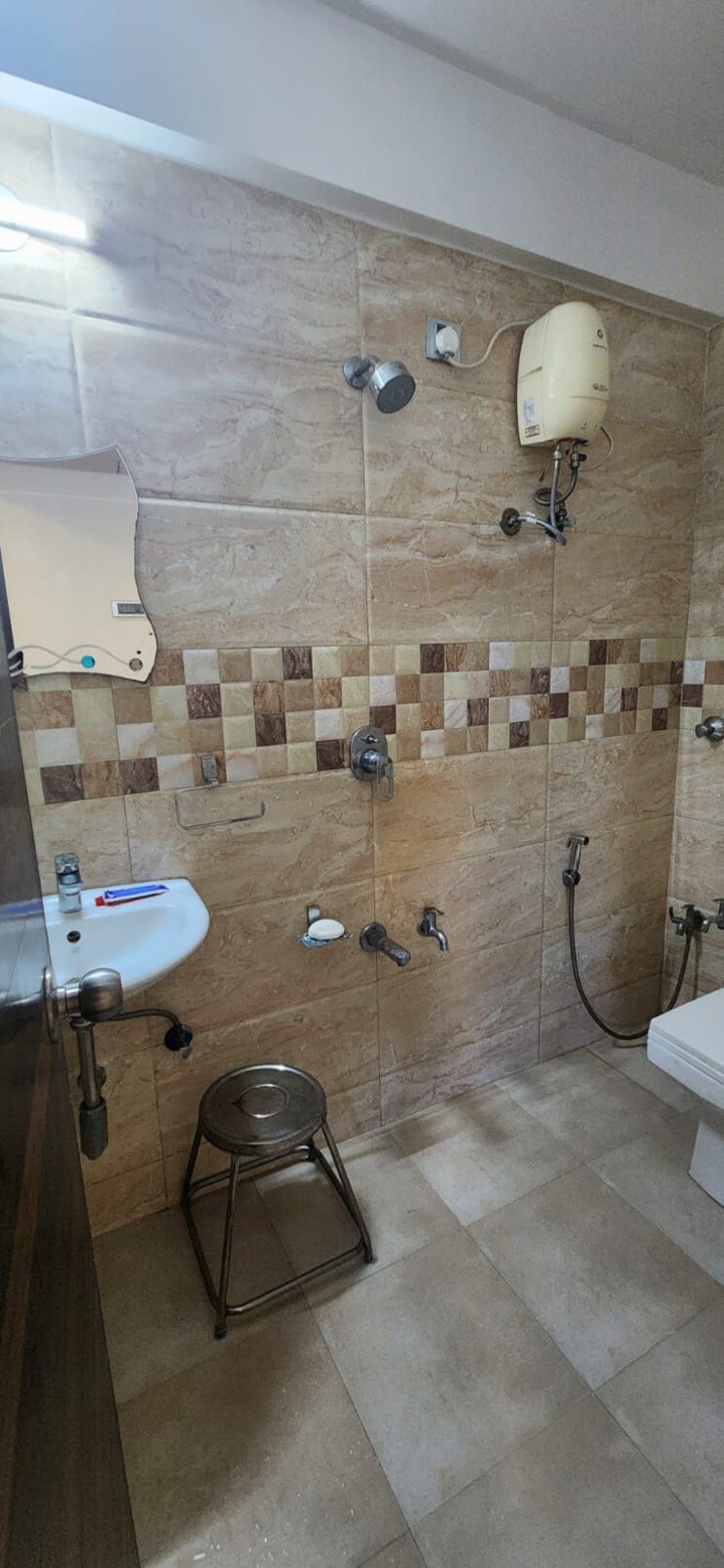Bathroom, mahavir-kalpavruksha 2 Bedroom 905 Sq.Ft. Apartment In Ghodbunder Road Thane 7811118