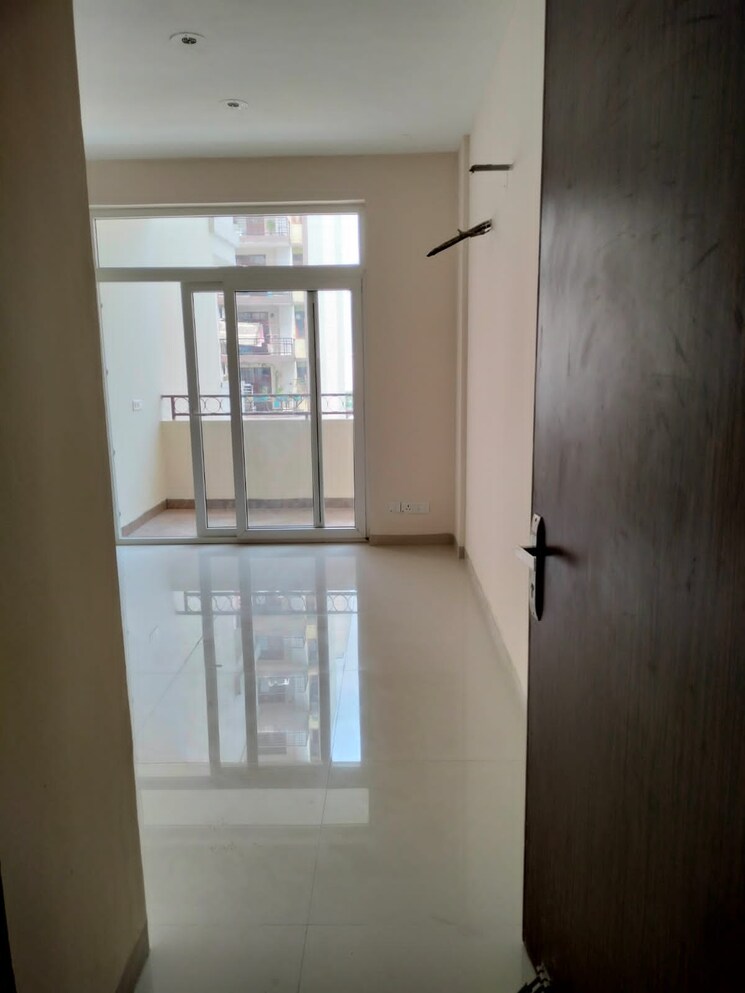 Room, sbp-city-of-dreams-zirakpur 3 Bedroom 1100 Sq.Ft. Apartment In High Ground Zirakpur 7811156