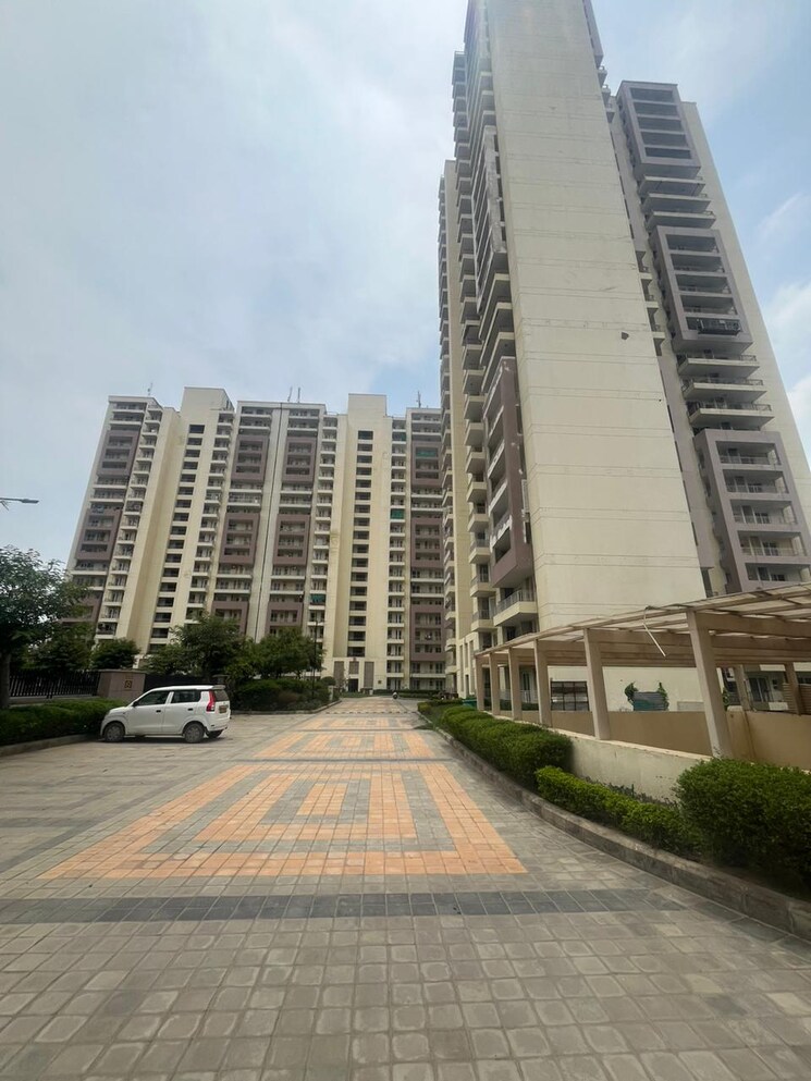 Exterior View, supertech-araville 3 Bedroom 1945 Sq.Ft. Apartment In Sector 79 Gurgaon 7811184