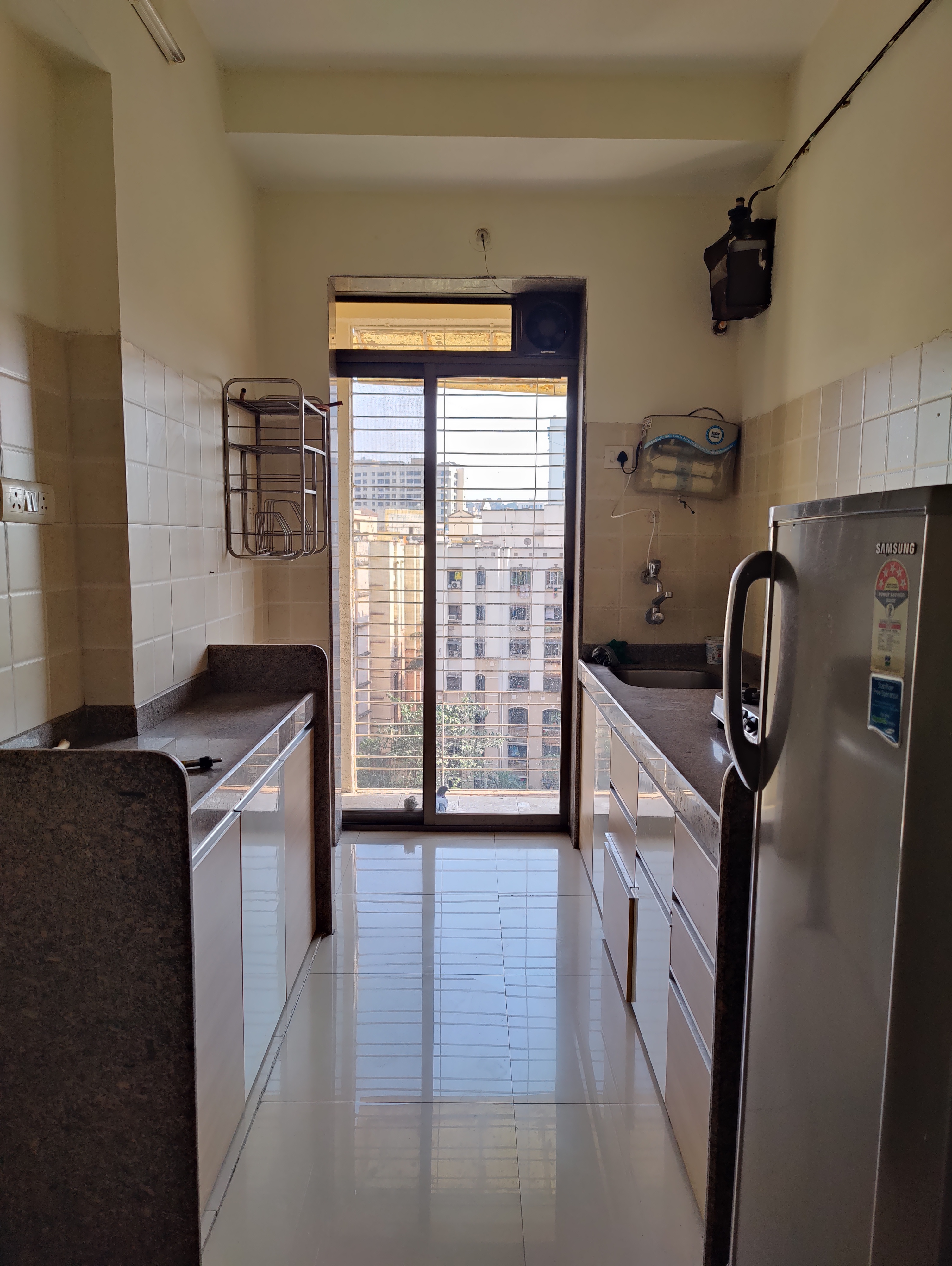 1 BHK Apartment For Rent in Puraniks Kanchanpushp Complex Kavesar Thane  7811193