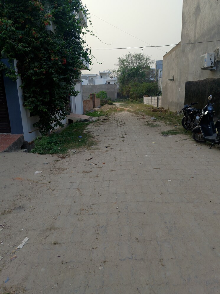 Exterior View, gomti nagar  1600 Sq.Yd. Plot In Gomti Nagar Lucknow 7811247