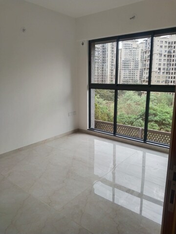 2 BHK Apartment For Rent in Rajesh White City Kandivali East Mumbai  7811264