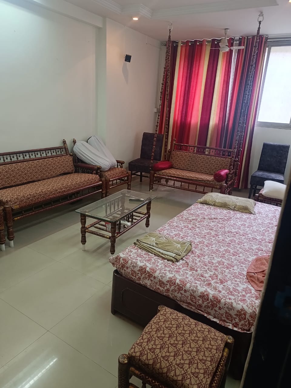 1 BHK Apartment For Rent in Navjeevan Society Chembur Mumbai  7811282