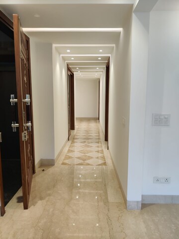 3 BHK Builder Floor For Rent in East Of Kailash