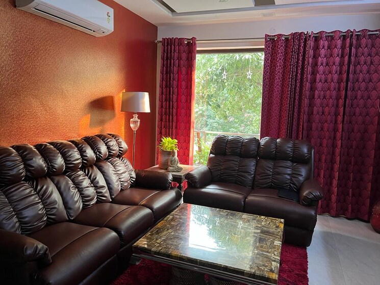 Living Room, vipul-world-floors 3 Bedroom 2160 Sq.Ft. Builder Floor In Sector 48 Gurgaon 7811402