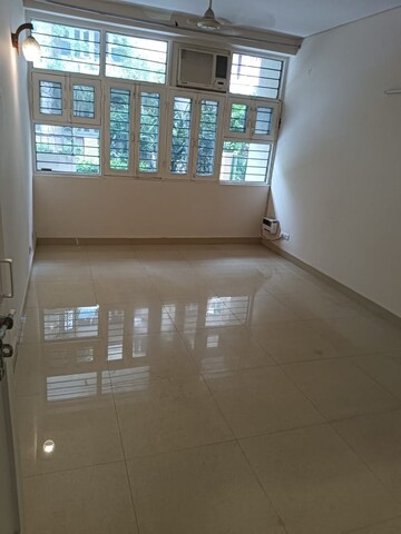 Furnished Amenities in 3 BHK Villa at RWA Apartments Sector 45, Sector 45 – for Rent