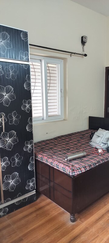 Bedroom in 3 BHK Villa at RWA Apartments Sector 45, Sector 45 – for Rent