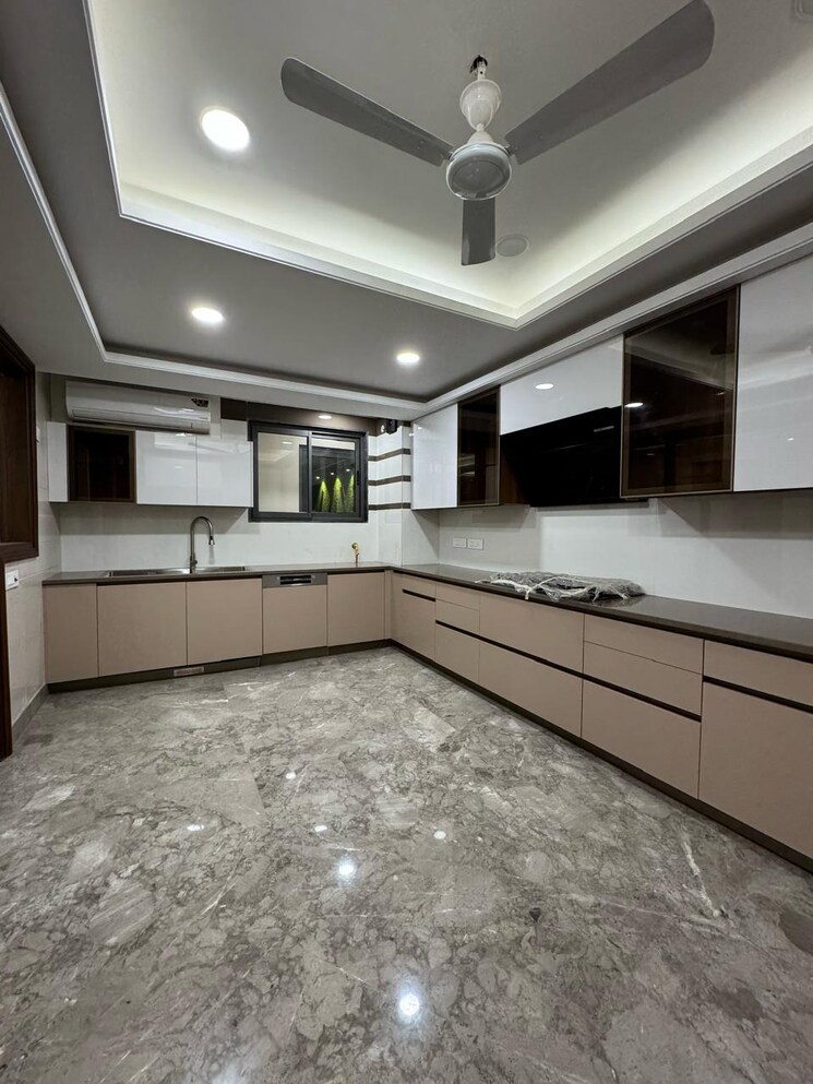 Kitchen, greater kailash i 4 Bedroom 2700 Sq.Ft. Builder Floor In Greater Kailash I Delhi 7811471