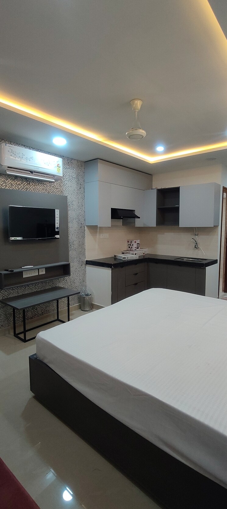 Kitchen, okay-plus-solitaire-suites Studio 410 Sq.Ft. Apartment In Ramnagariya Jaipur 7811501