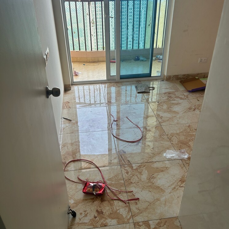 Bathroom, ska-metro-ville 3 Bedroom 1165 Sq.Ft. Apartment In Eta Ii Greater Noida Greater Noida 7811508