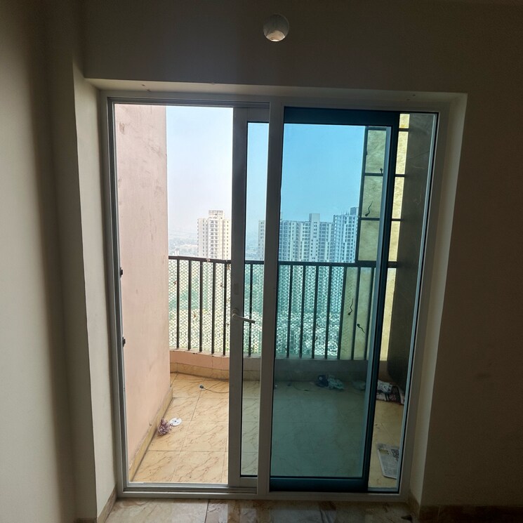 Room, ska-metro-ville 3 Bedroom 1165 Sq.Ft. Apartment In Eta Ii Greater Noida Greater Noida 7811508