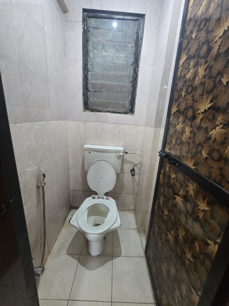 Bathroom, keshav-kunj-vashi 1 Bedroom 480 Sq.Ft. Apartment In Vashi Sector 30a Navi Mumbai 7811527