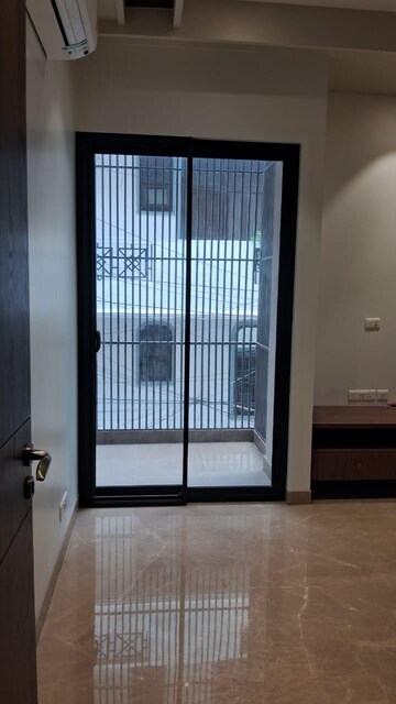 Room in 3 BHK Builder Floor at Jangpura – for Sale
