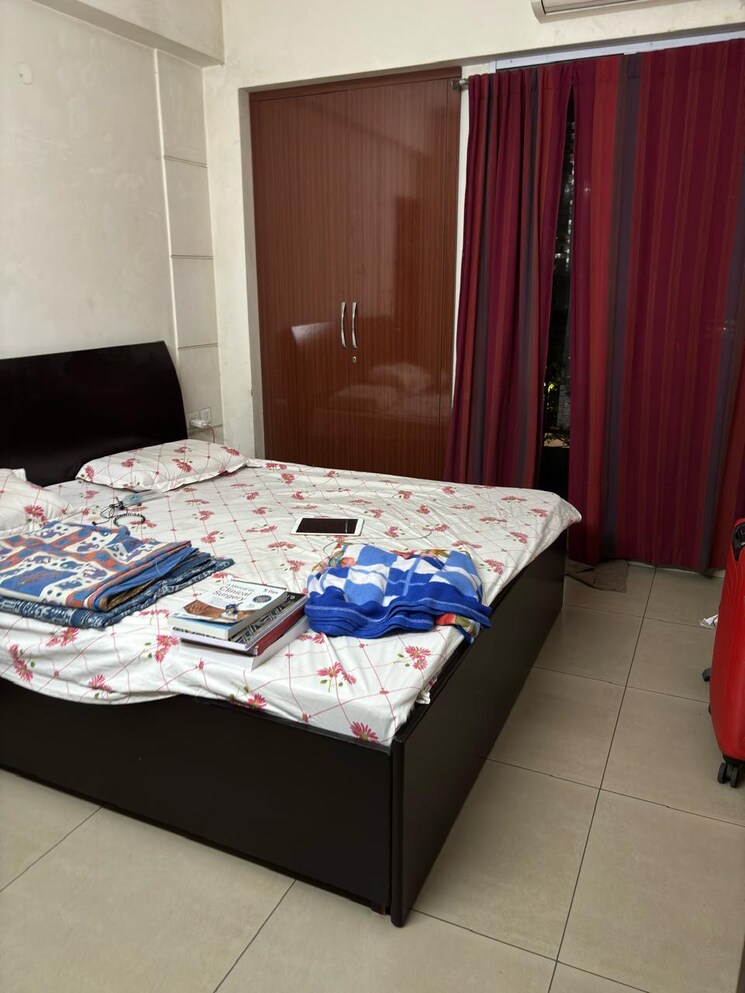 Bedroom, shri-radha-sky-gardens 2 Bedroom 1286 Sq.Ft. Apartment In Sector 16b Greater Noida Greater Noida 7811753