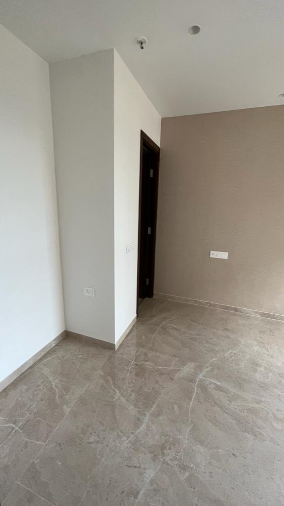 1 BHK Apartment For Sale in L&T Emerald Isle