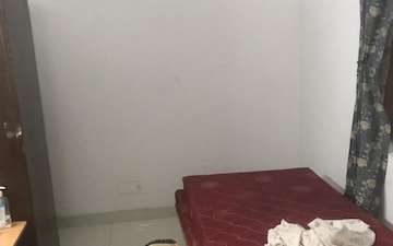 1 BHK Builder Floor For Sale in Lajpat Nagar ii