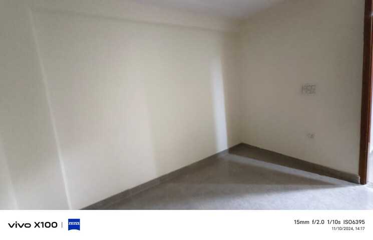 Room, shaheen bagh 2 Bedroom 585 Sq.Ft. Apartment In Shaheen Bagh Delhi 7811866