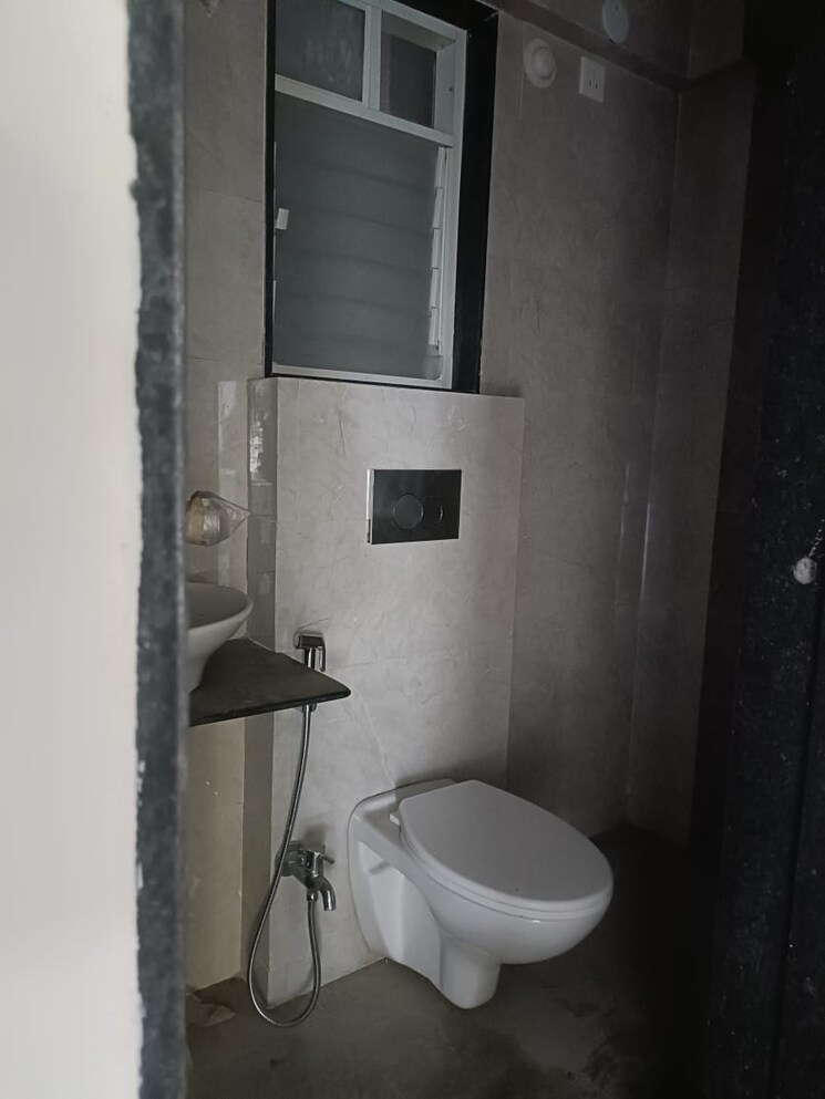 Bathroom, gangotree-dhanvantari 2 Bedroom 900 Sq.Ft. Apartment In Kothrud Pune 7811873