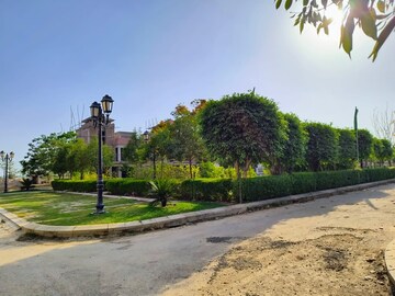  Plot – Garden View at Omaxe Metro City, Kalli Paschim - for Sale