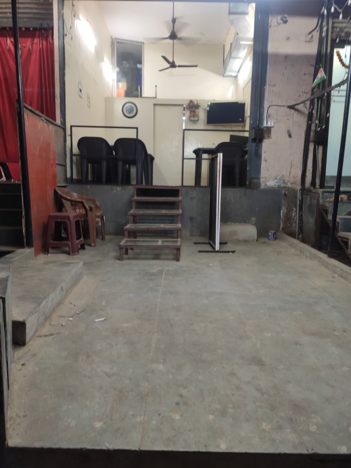 Commercial Shop 400 Sq.Ft. For Rent in Kandivali West Mumbai  7811905