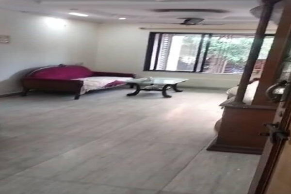 2 BHK Apartment For Rent in Manishdeep CHS Andheri West Mumbai  7812010