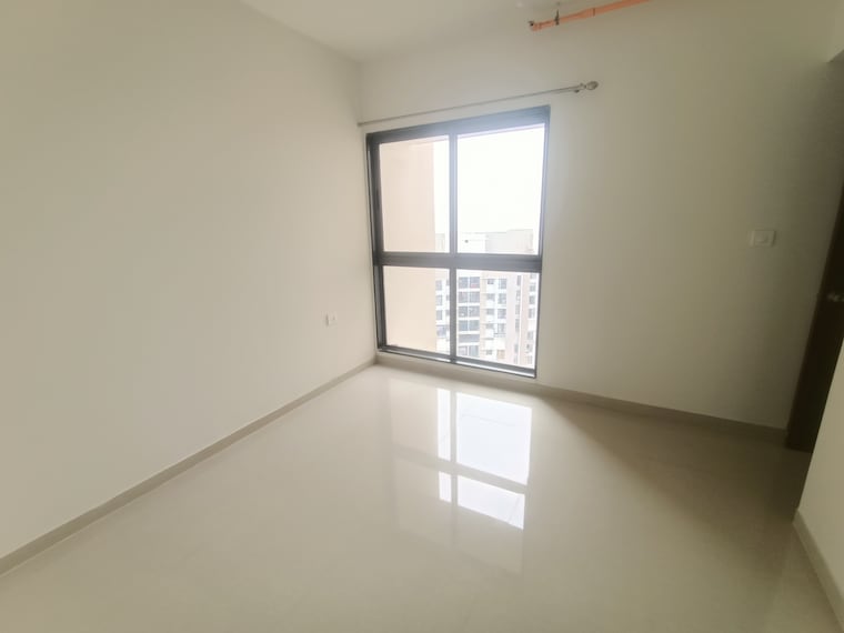 Room, runwal-eirene 2 Bedroom 531 Sq.Ft. Apartment In Balkum Pada Thane 7812026
