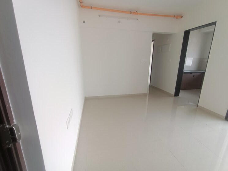 Room, runwal-eirene 2 Bedroom 531 Sq.Ft. Apartment In Balkum Pada Thane 7812026