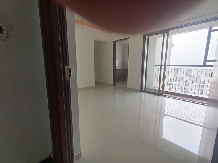 Room, runwal-eirene 2 Bedroom 531 Sq.Ft. Apartment In Balkum Pada Thane 7812026