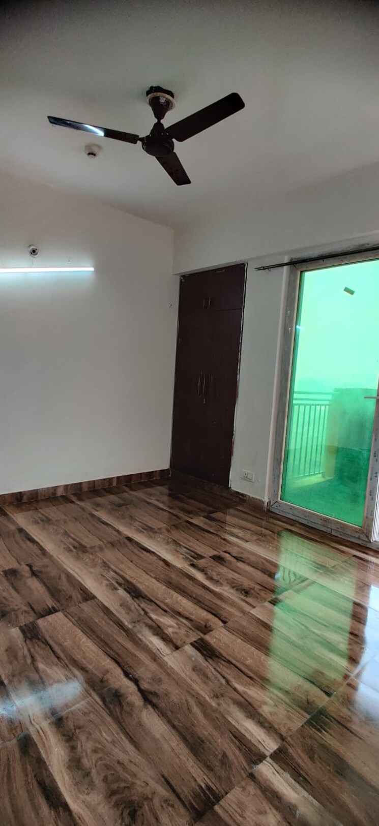 Room, migsun-twiinz 3 Bedroom 1225 Sq.Ft. Apartment In Eta Ii Greater Noida Greater Noida 7812068