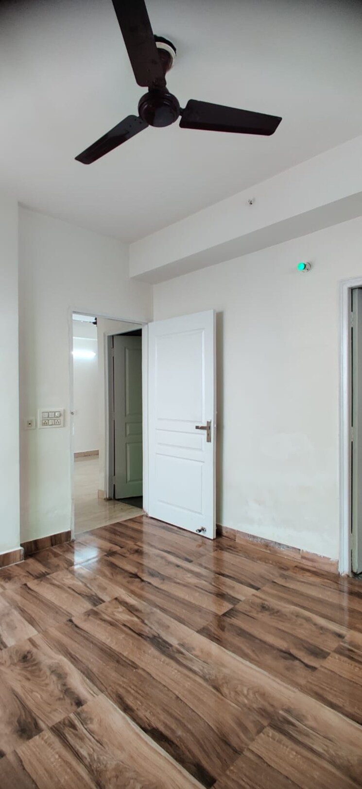 Room, migsun-twiinz 3 Bedroom 1225 Sq.Ft. Apartment In Eta Ii Greater Noida Greater Noida 7812068