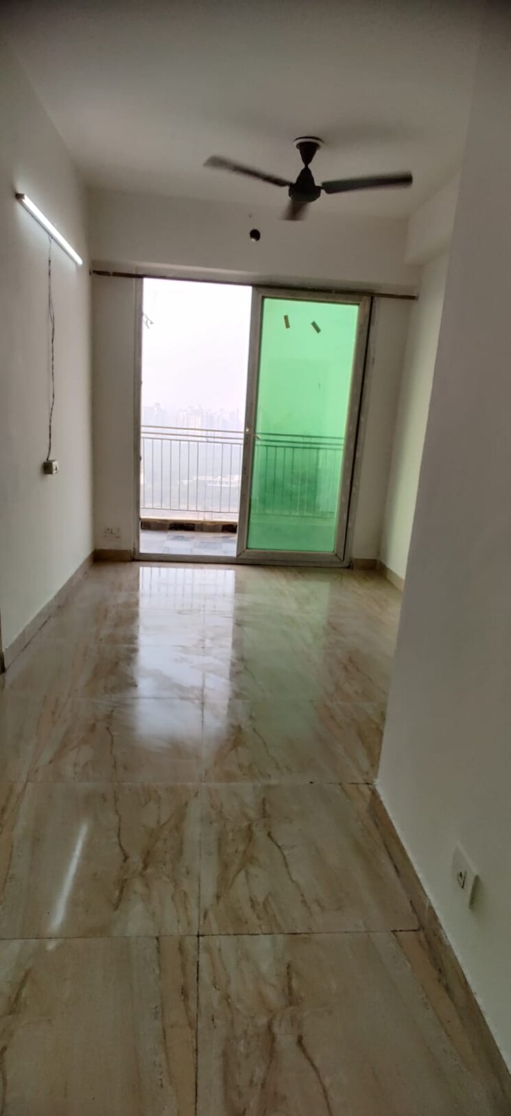 Room, migsun-twiinz 3 Bedroom 1225 Sq.Ft. Apartment In Eta Ii Greater Noida Greater Noida 7812068