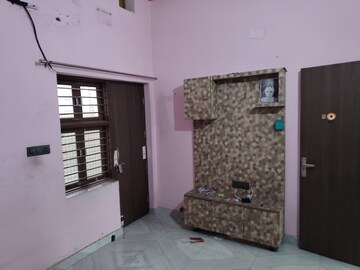 Room in 5 BHK Independent House at Sector 2 – for Sale