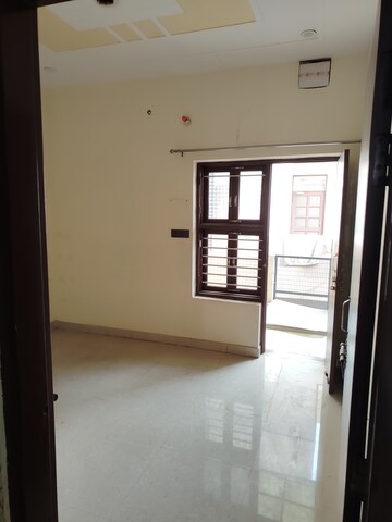 Room in 5 BHK Independent House at Sector 2 – for Sale