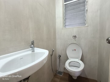 5 BHK Apartment For Rent in Hiranandani Estate