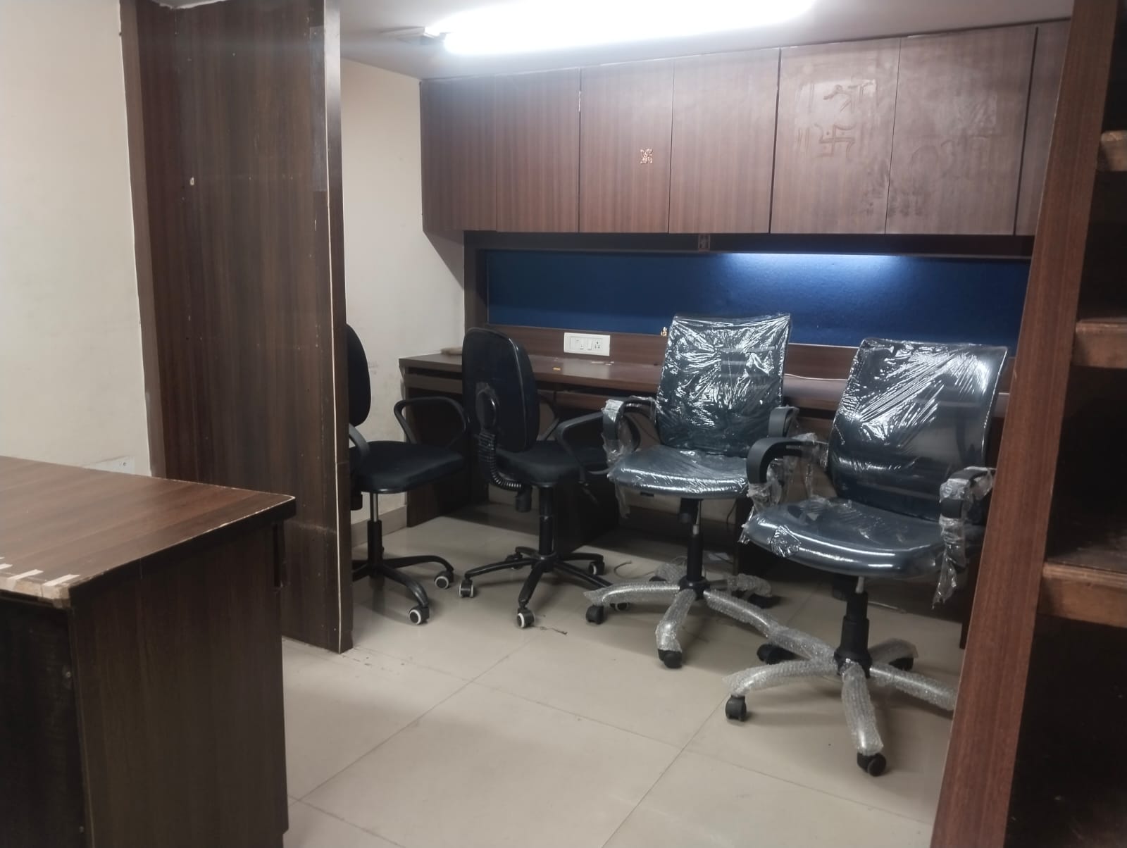 Commercial Office Space 250 Sq.Ft. For Rent in Sector 28 Navi Mumbai  7812391