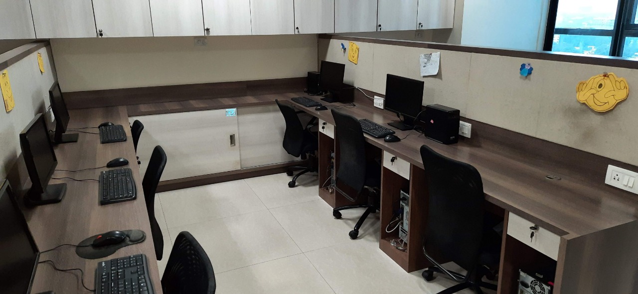 Commercial Office Space 3200 Sq.Ft. For Rent in Vashi Sector 18 Navi Mumbai  7812357