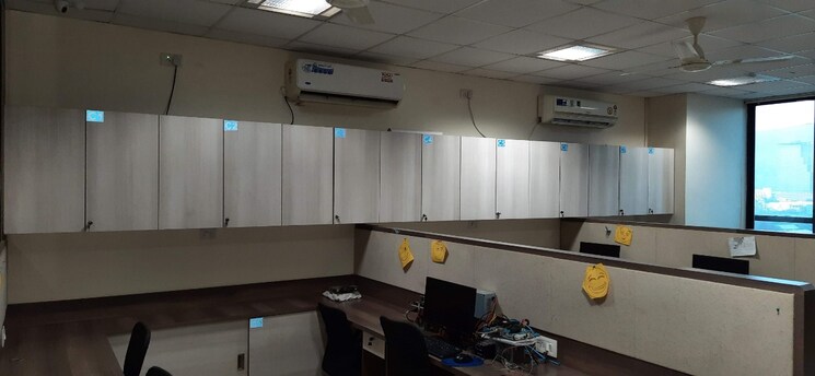 Team Area, bhairaav-the-corporate-park Commercial Office Space 3200 Sq.Ft. In Vashi Sector 18 Navi Mumbai 7812357