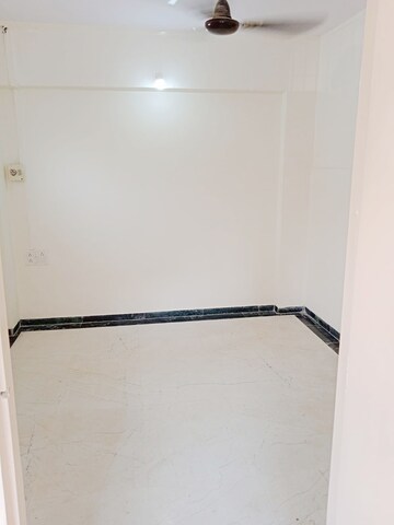 Master Bedroom in 2 BHK Apartment at Vashveen Apartments, Andheri West – for Rent