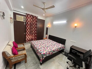 Bedroom in 1 RK Villa at RWA Apartments Sector 41, Sector 41 – for Rent