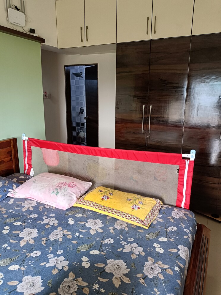 Bedroom, divya-vaishnavi 3 Bedroom 1200 Sq.Ft. Apartment In Borivali West Mumbai 7812717