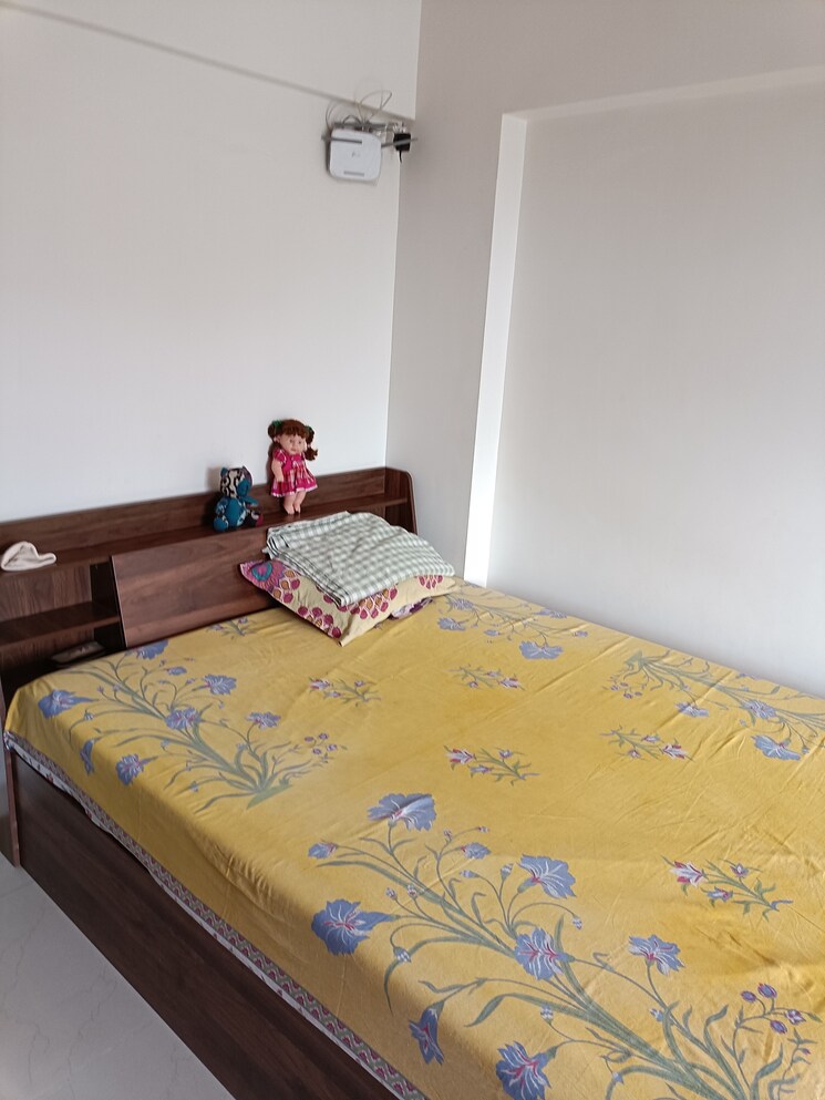 Bedroom, divya-vaishnavi 3 Bedroom 1200 Sq.Ft. Apartment In Borivali West Mumbai 7812717