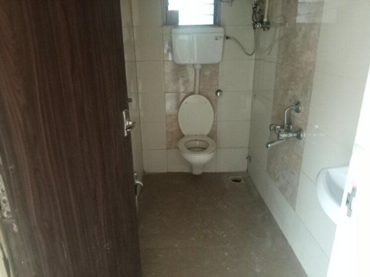 Bathroom, unique-shanti-poonam-estate-cluster-2 2 Bedroom 674 Sq.Ft. Apartment In Mira Road Thane 7812739