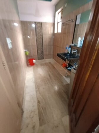 3 BHK Builder Floor For Rent in Vivek Vihar Phase 1 Delhi  7812762