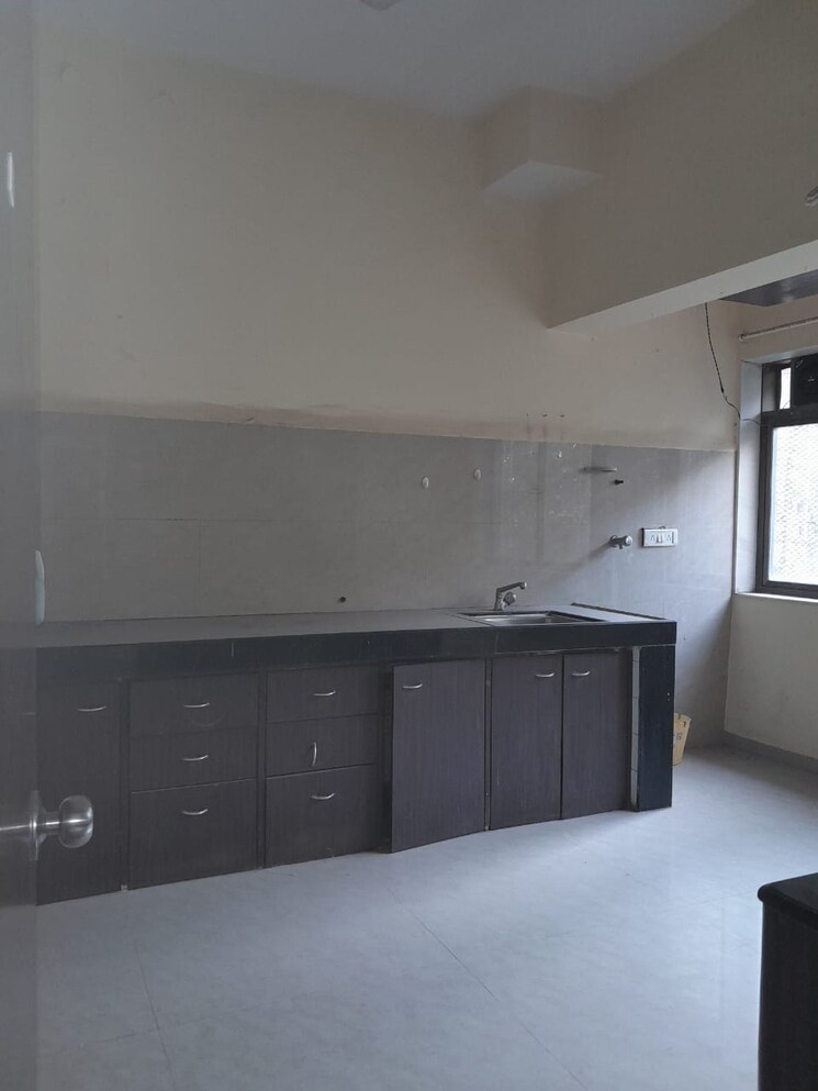 Kitchen, patliputra-building 3 Bedroom 1300 Sq.Ft. Apartment In Andheri West Mumbai 7812842
