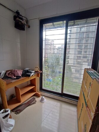 2 BHK Apartment For Rent in Shimpoli Mumbai  7812978